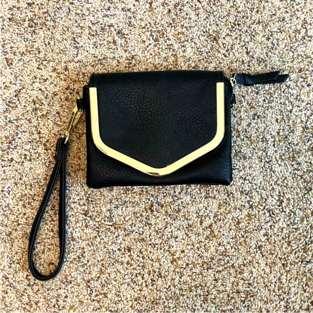 Charming Charlie wristlet/purse